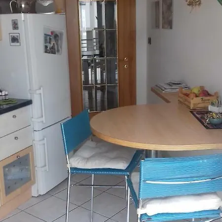 Residenz Apollo Homestay *